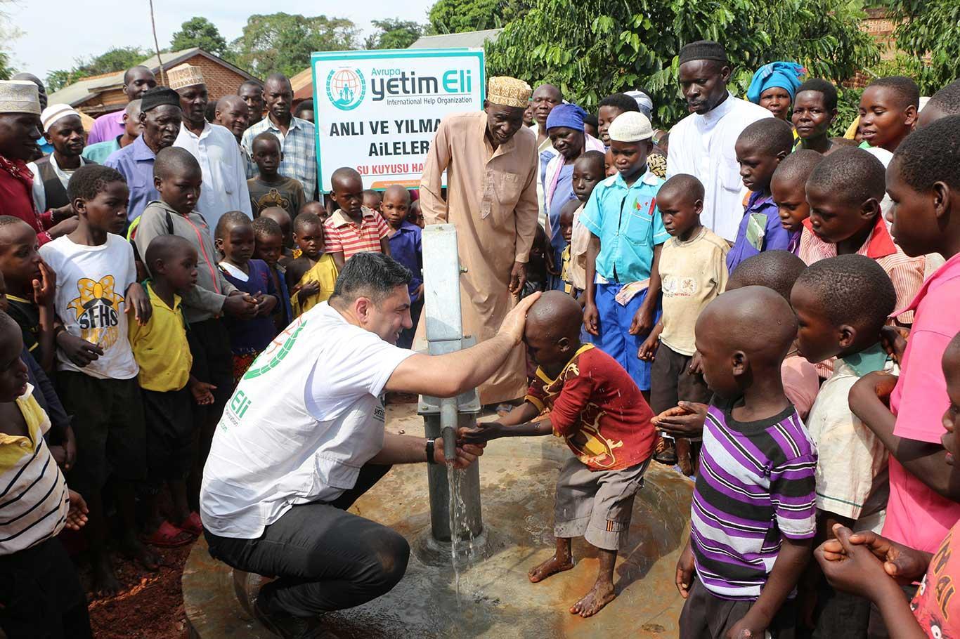 European Yetim Eli inaugurates fresh water wells in Uganda